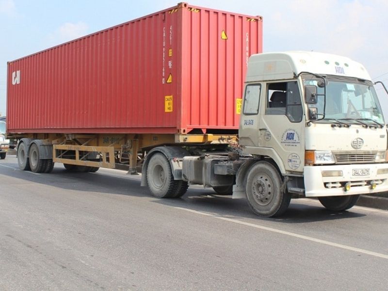 Chieu cao xe container 1 - kích thước phổ biến của một vài hãng xe container hiện nay