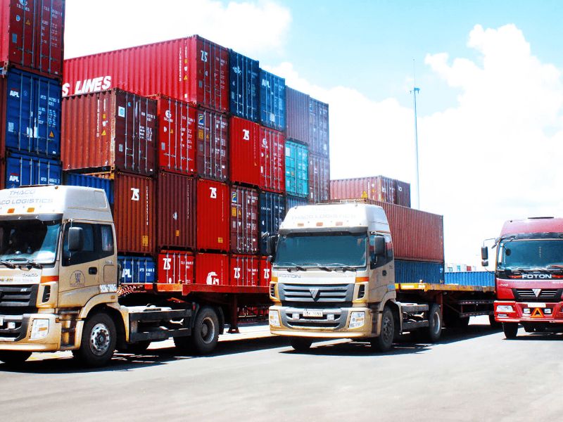 Kích thước xe container ảnh hưởng đến tải trọng và khả năng vận chuyển hàng hóa